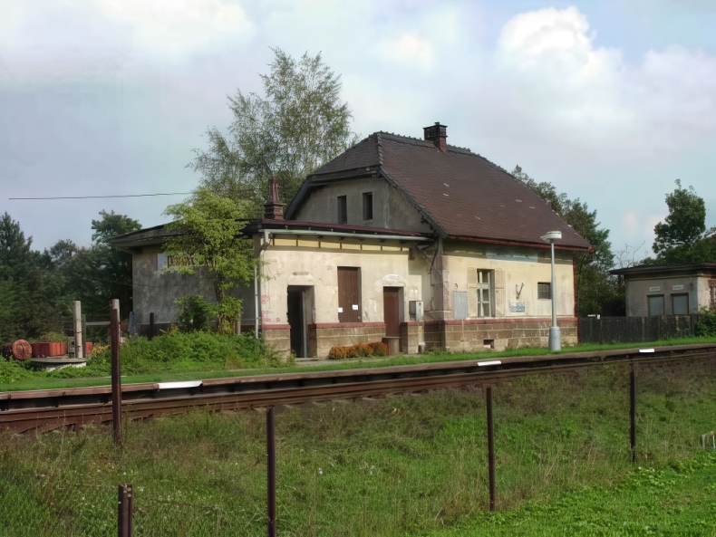 Zastávka Dlouhé Dvory