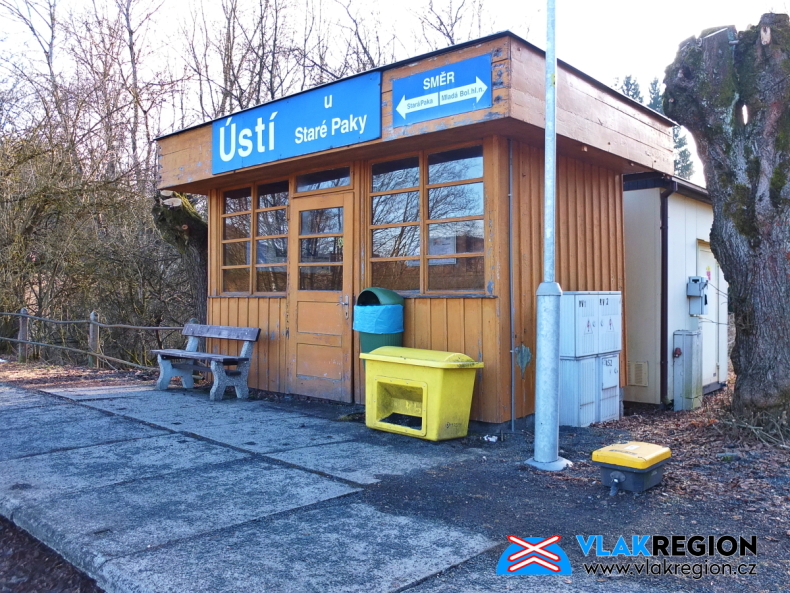 Zastávka Ústí u Staré Paky